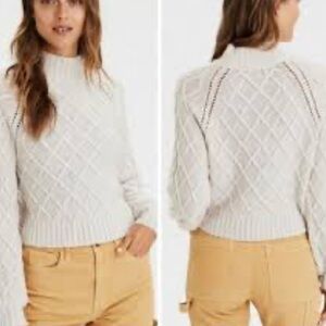 American Eagle Tan Cable Knit Sweater- Large